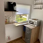 בית נופש Karowlina Cozy House 1-4 Person *