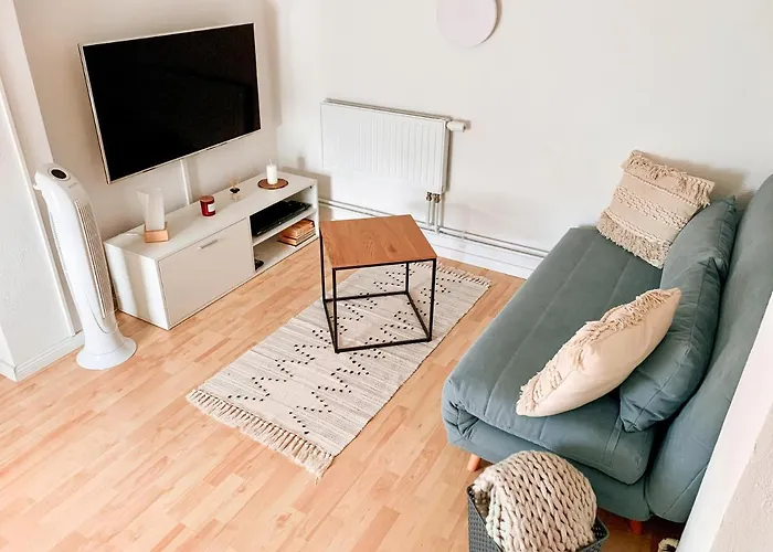 Karowlina Cozy House 1-4 Person *