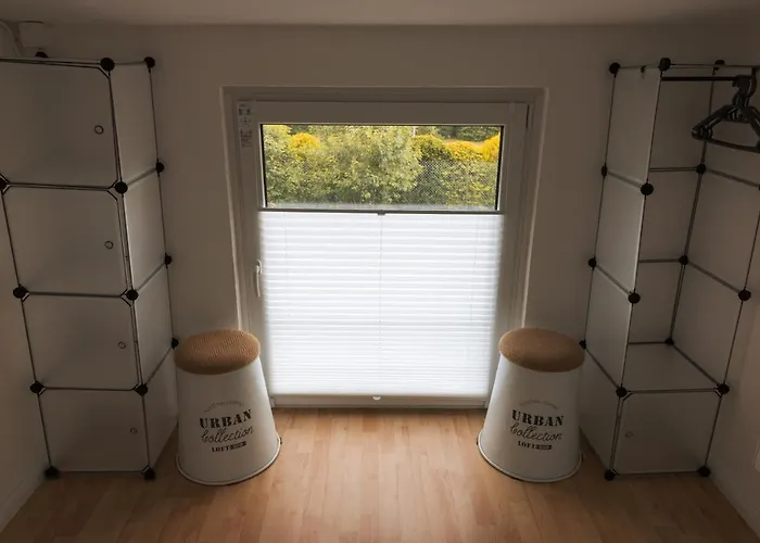 Karowlina Cozy House 1-4 Person *