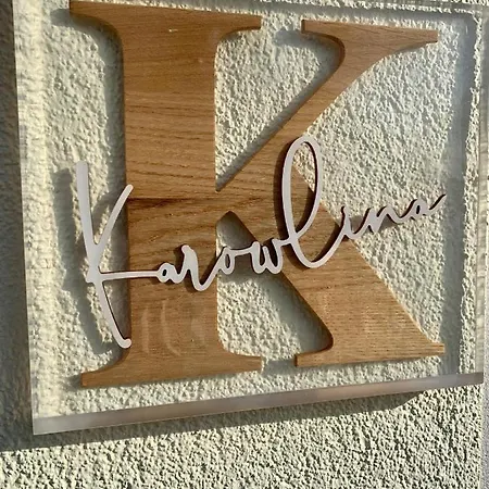 Karowlina Cozy House 1-4 Person * Berlino