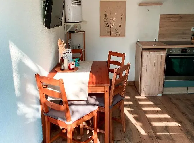 Karowlina Cozy House 1-4 Person Vakantiehuis Berlijn