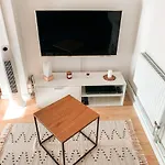 Karowlina Cozy House 1-4 Person Casa de Férias Berlim