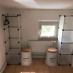 Karowlina Cozy House 1-4 Person *