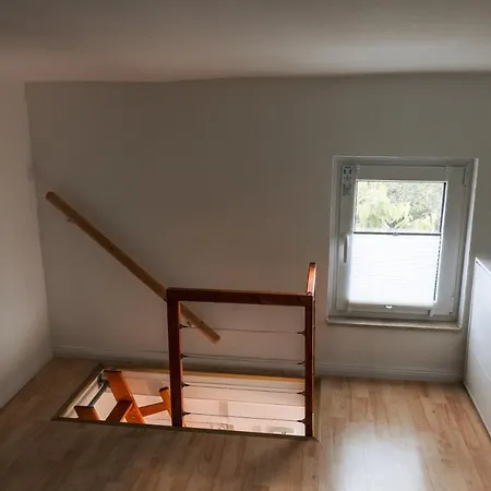 Karowlina Cozy House 1-4 Person *